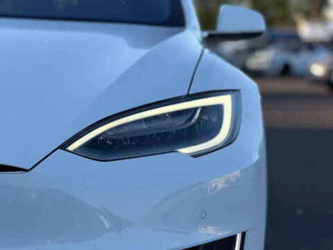 2016 Tesla Model S