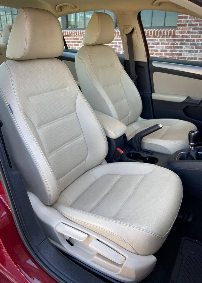 2017 Volkswagen Jetta 27