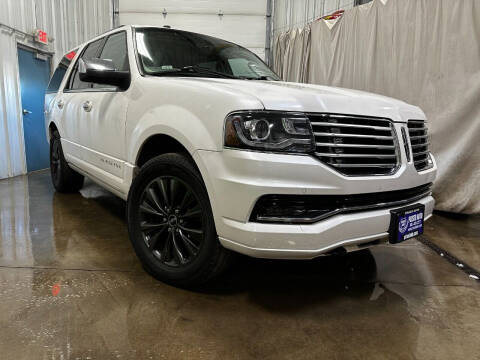 2016 Lincoln Navigator for sale at PRISED AUTO in Gladstone MI