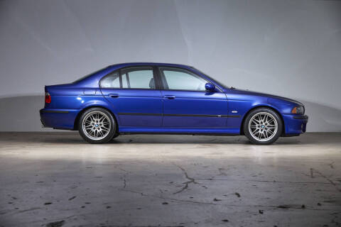 2002 BMW M5