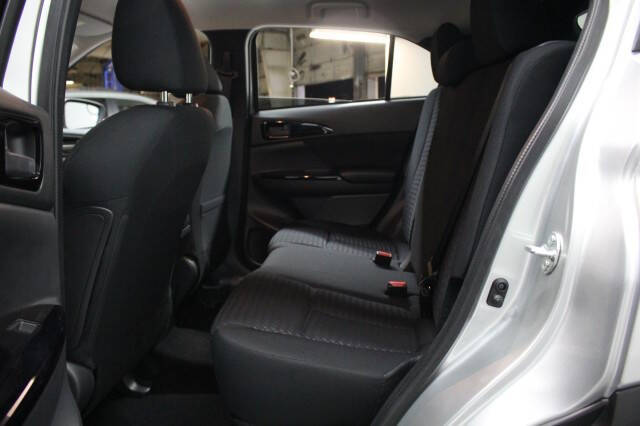 2026 Mitsubishi Eclipse Cross LE