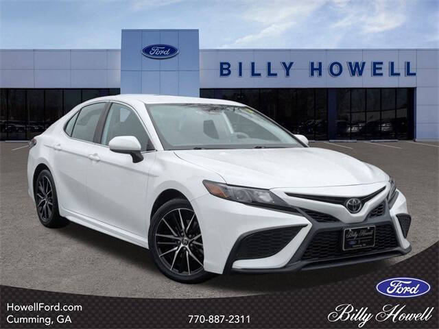 2021 Toyota Camry for sale at BILLY HOWELL FORD LINCOLN in Cumming GA