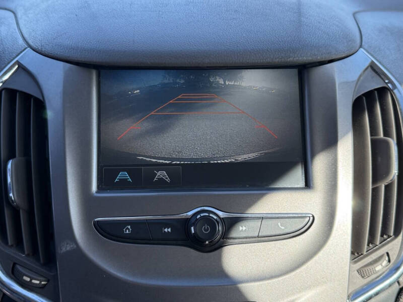 2018 Chevrolet Cruze LT Auto