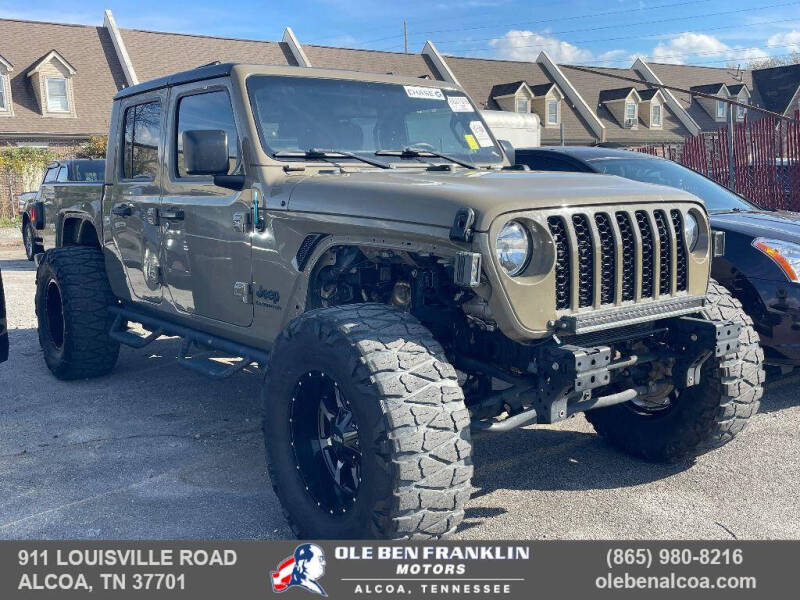 2020 Jeep Gladiator Sport's photo