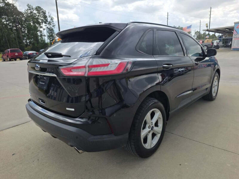 2020 Ford Edge SE