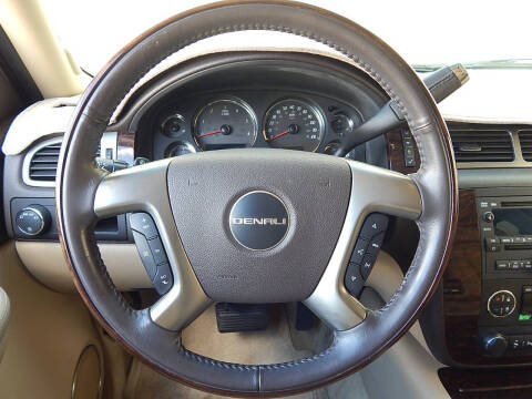2007 GMC Yukon Denali