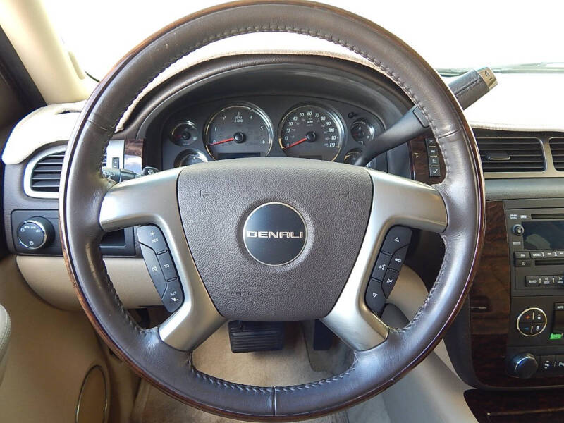 2007 GMC Yukon Denali