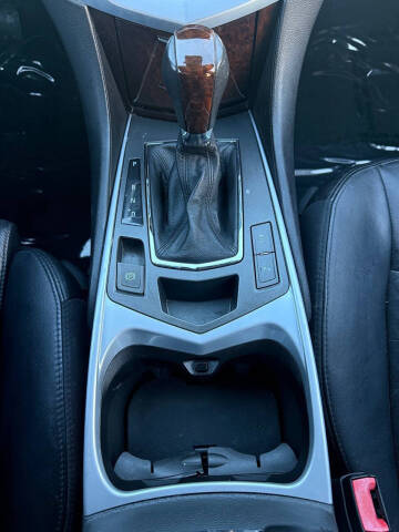 2011 Cadillac SRX Performance Collection