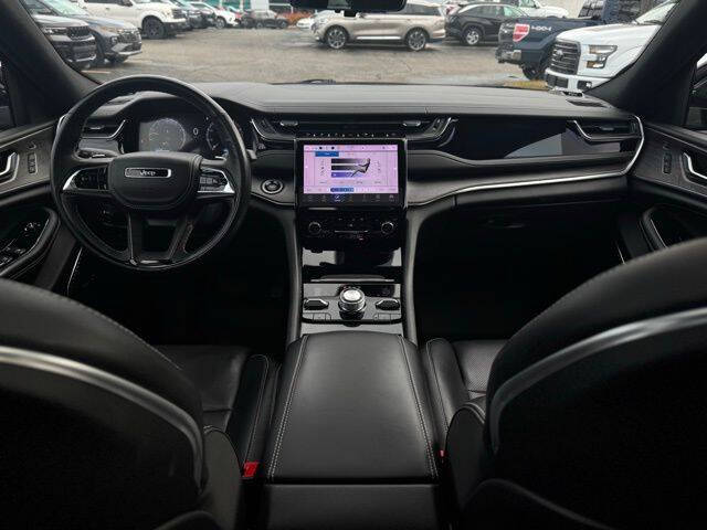 2022 Jeep Grand Cherokee Overland