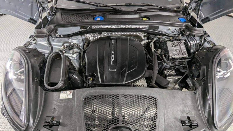 2021 Porsche Macan