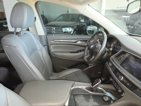 2020 Buick Enclave Essence