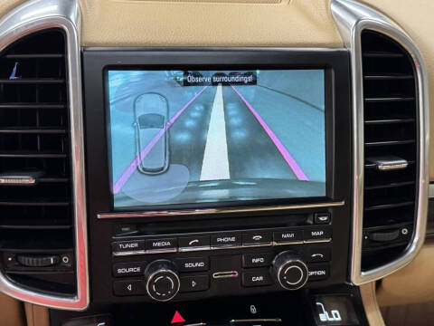 2012 Porsche Cayenne S