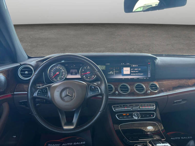 2017 Mercedes-Benz E-Class E 300 4MATIC
