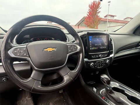 2021 Chevrolet Traverse Premier