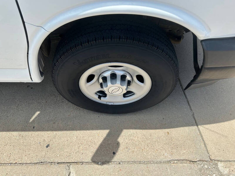 2018 Chevrolet Express 2500