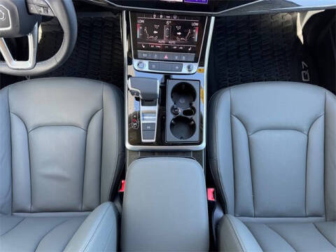 2025 Audi Q7 quattro Premium Plus 55 TFSI