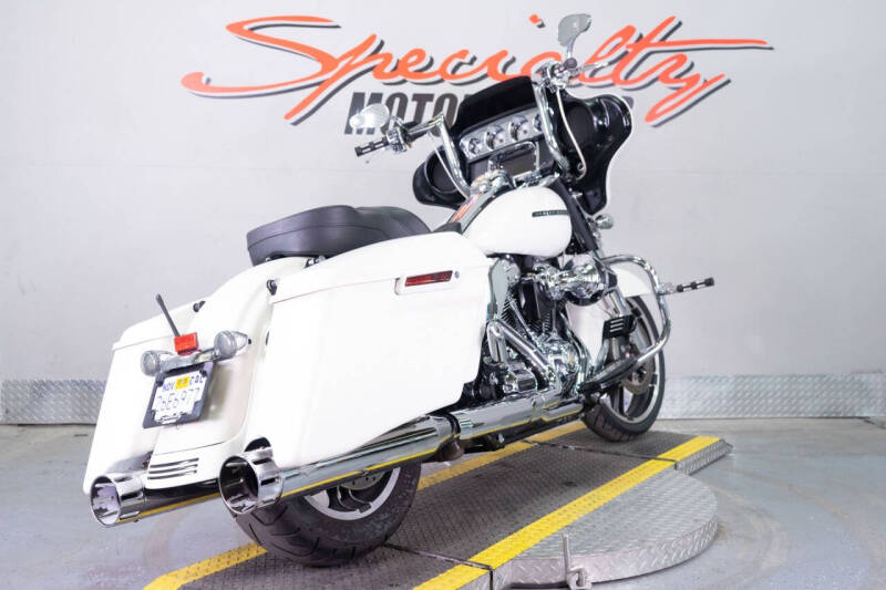 2018 Harley-Davidson Street Glide