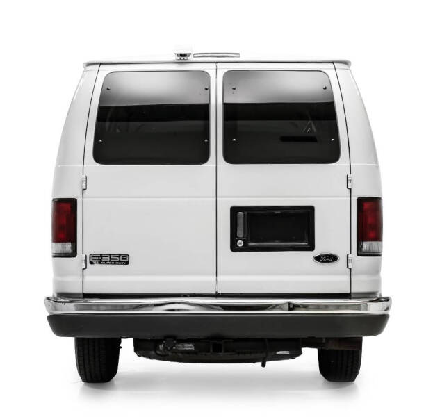 2001 Ford E-Series E-350 SD XLT