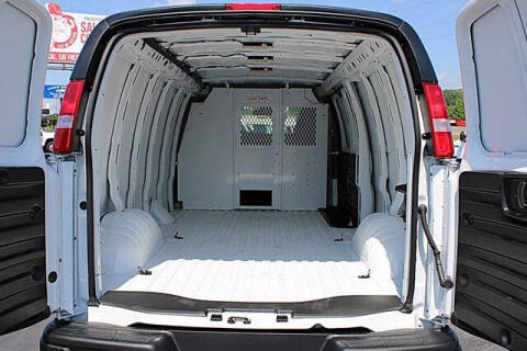 2025 Chevrolet Express 3500