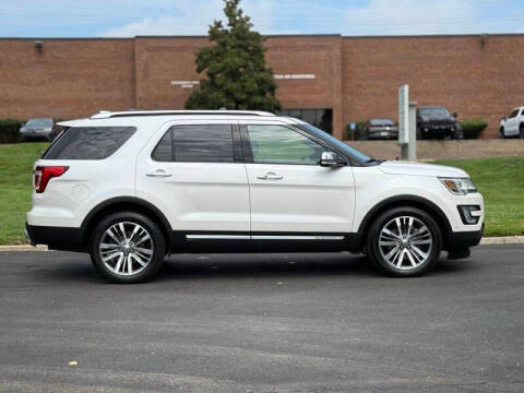 2017 Ford Explorer Platinum