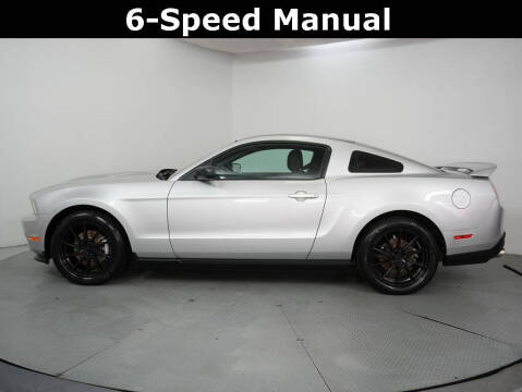 2012 Ford Mustang V6