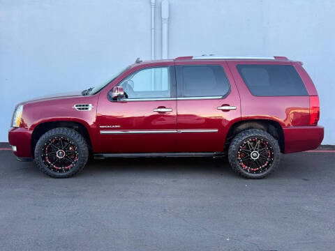 2011 Cadillac Escalade Premium