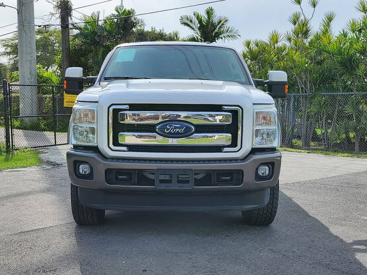 2016 FORD F-250 Pickup - $32,995