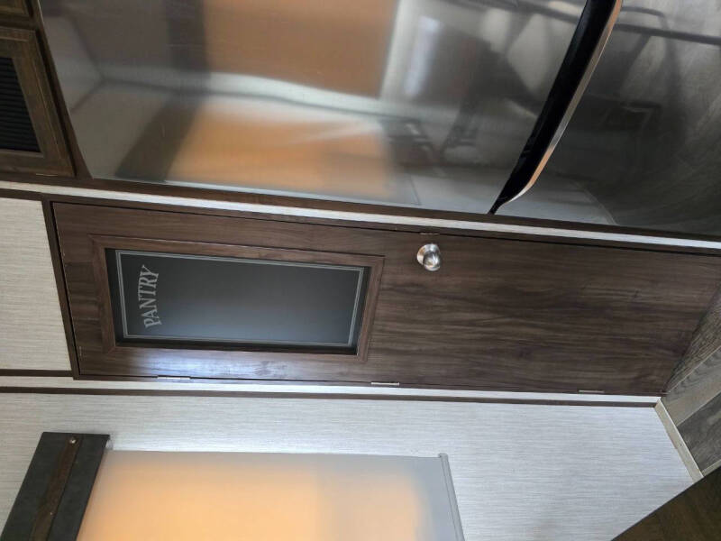 2019 Forest River Arctic Wolf 305 ML6 Orbital With Leveling