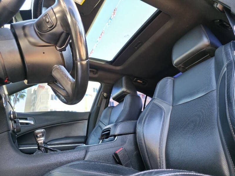 2020 Dodge Charger SXT