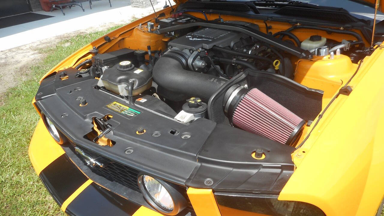2007 Ford Mustang 28