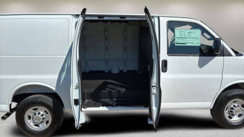 2026 Chevrolet Express 2500