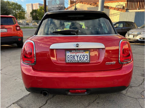 2015 MINI Hardtop 4 Door Cooper