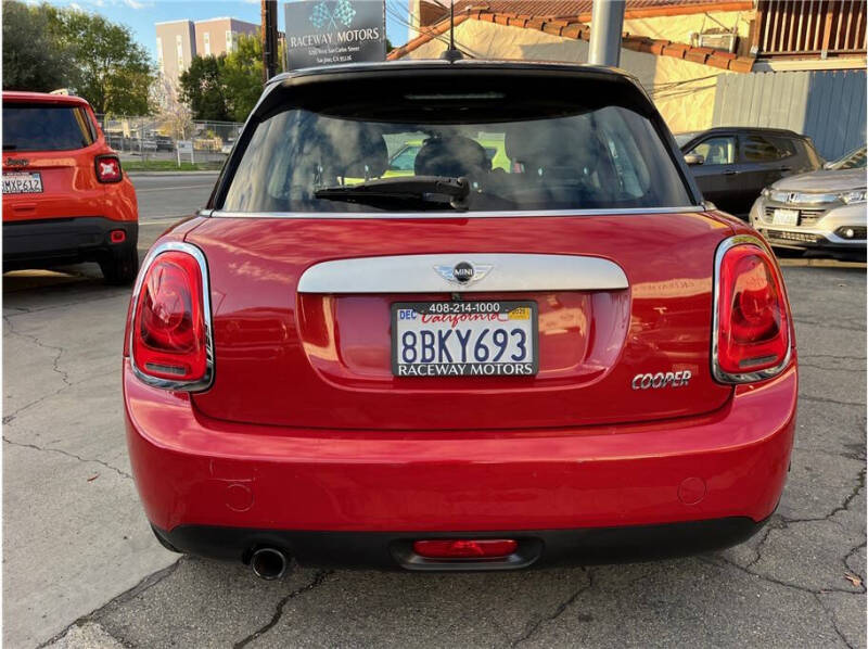 2015 MINI Hardtop 4 Door Cooper