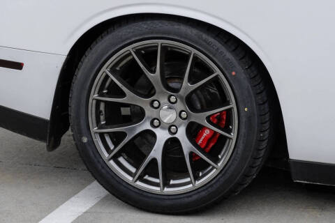 2015 Dodge Challenger SRT 392
