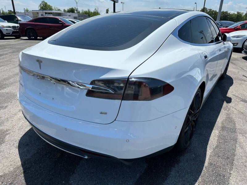 2014 Tesla Model S
