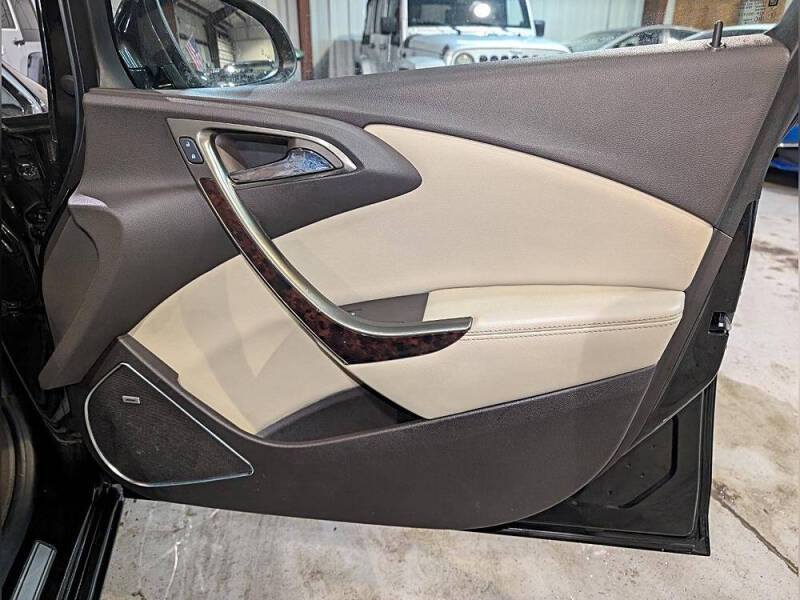 2015 Buick Verano Leather Group