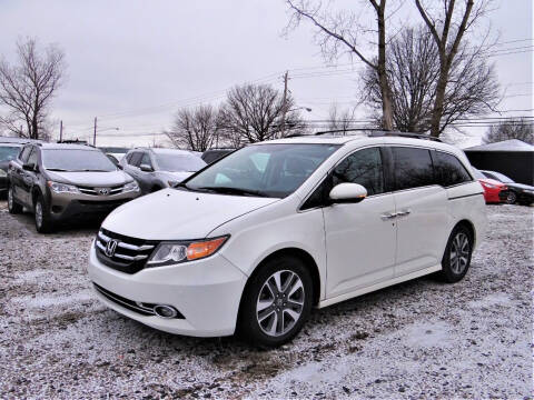 2016 Honda Odyssey for sale at Premier Auto & Parts in Elyria OH