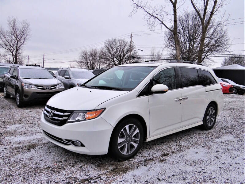 2016 Honda Odyssey for sale at Premier Auto & Parts in Elyria OH