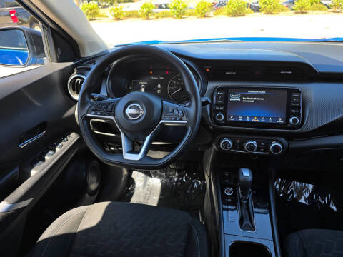 2023 Nissan Kicks SV