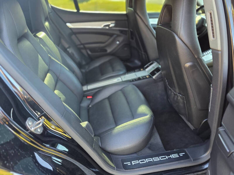 2014 Porsche Panamera 4S