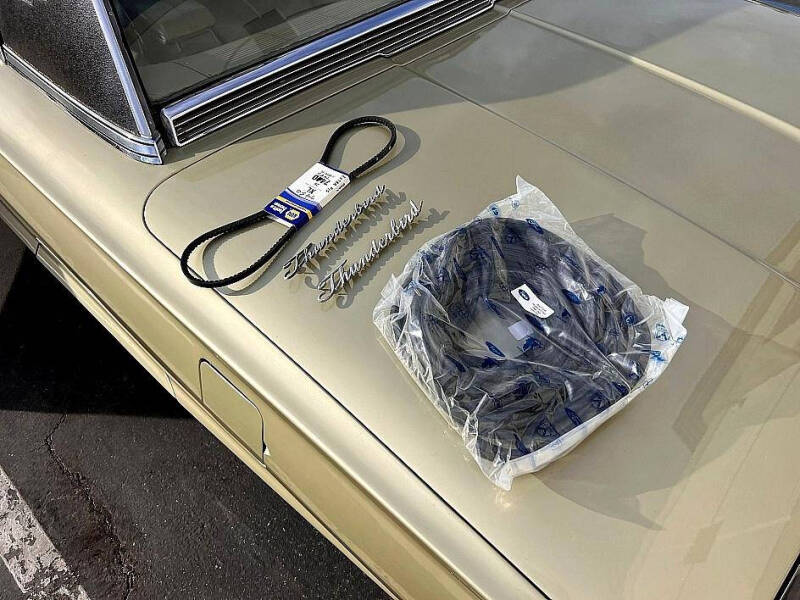 1965 Ford Thunderbird