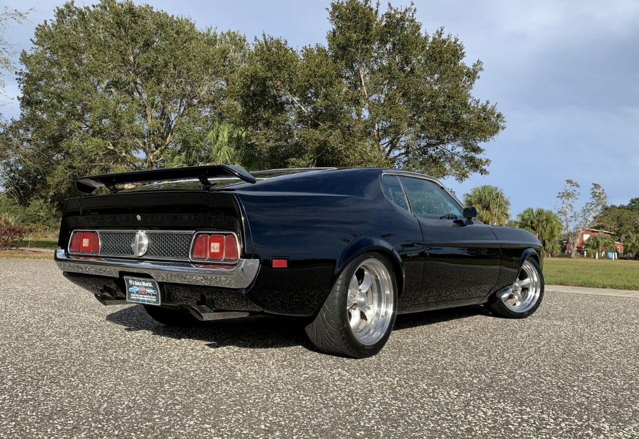 1971 Ford Mustang 24