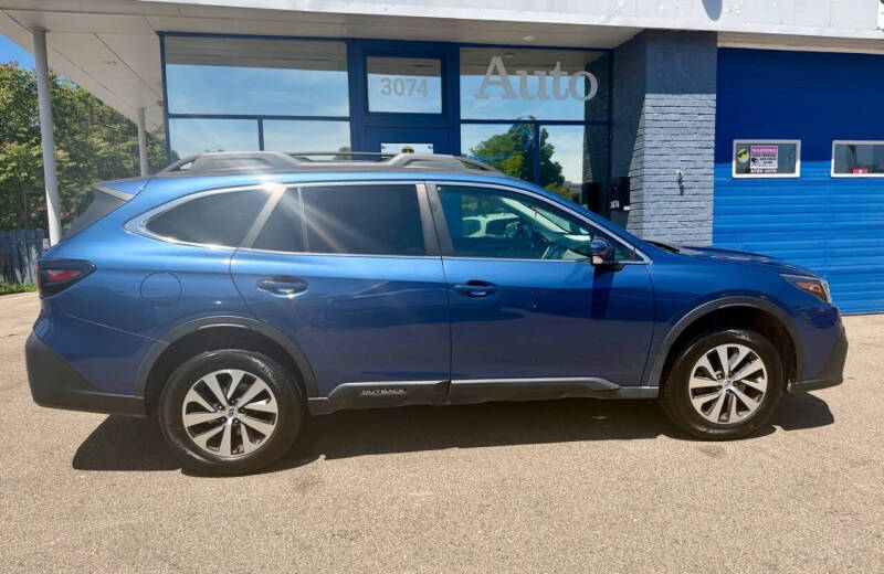 2022 Subaru Outback Premium