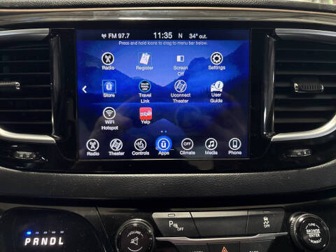 2017 Chrysler Pacifica Touring-L Plus