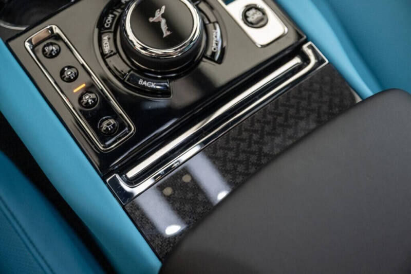 2024 Rolls-Royce Black Badge Cullinan