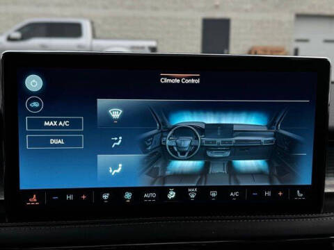 2023 Lincoln Corsair Standard