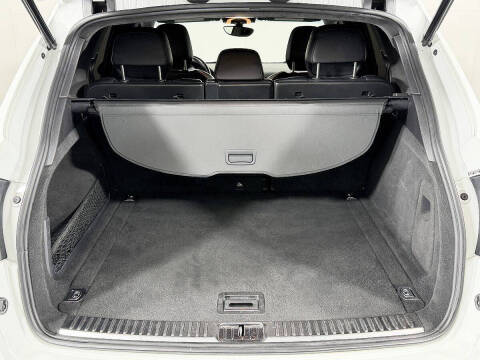 2013 Porsche Cayenne GTS