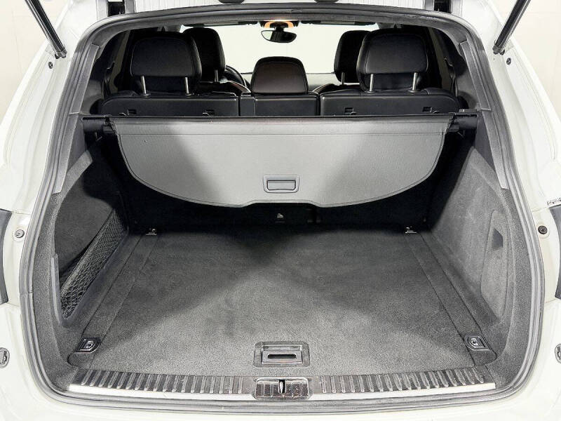 2013 Porsche Cayenne GTS