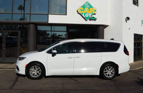 2023 Chrysler Pacifica Touring L