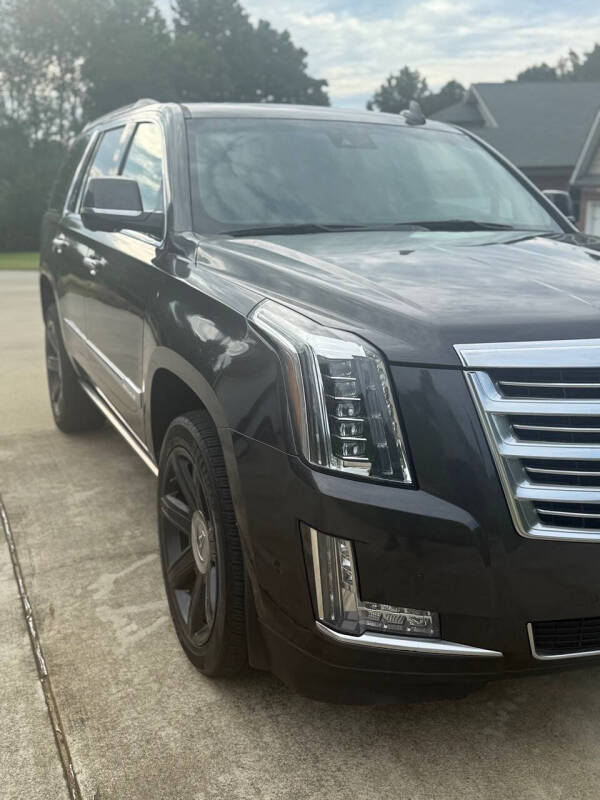 2017 Cadillac Escalade Platinum